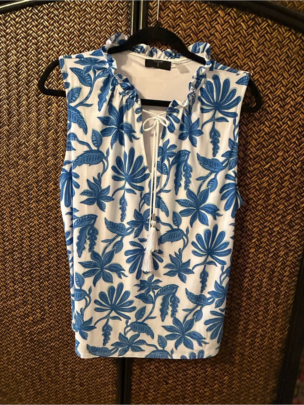 Tahari White Top with Blue Floral Accents